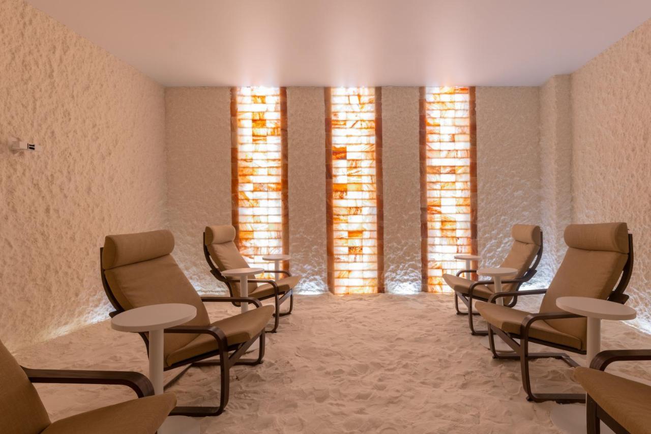 Swissôtel Wellness Resort Alatau Almaty Exterior foto Salt room