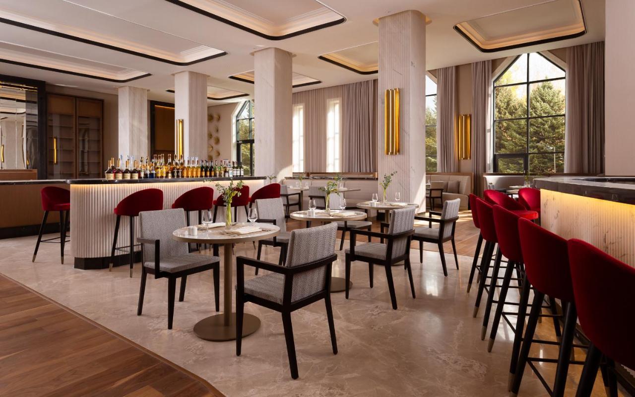 Swissôtel Wellness Resort Alatau Almaty Exterior foto The Bar