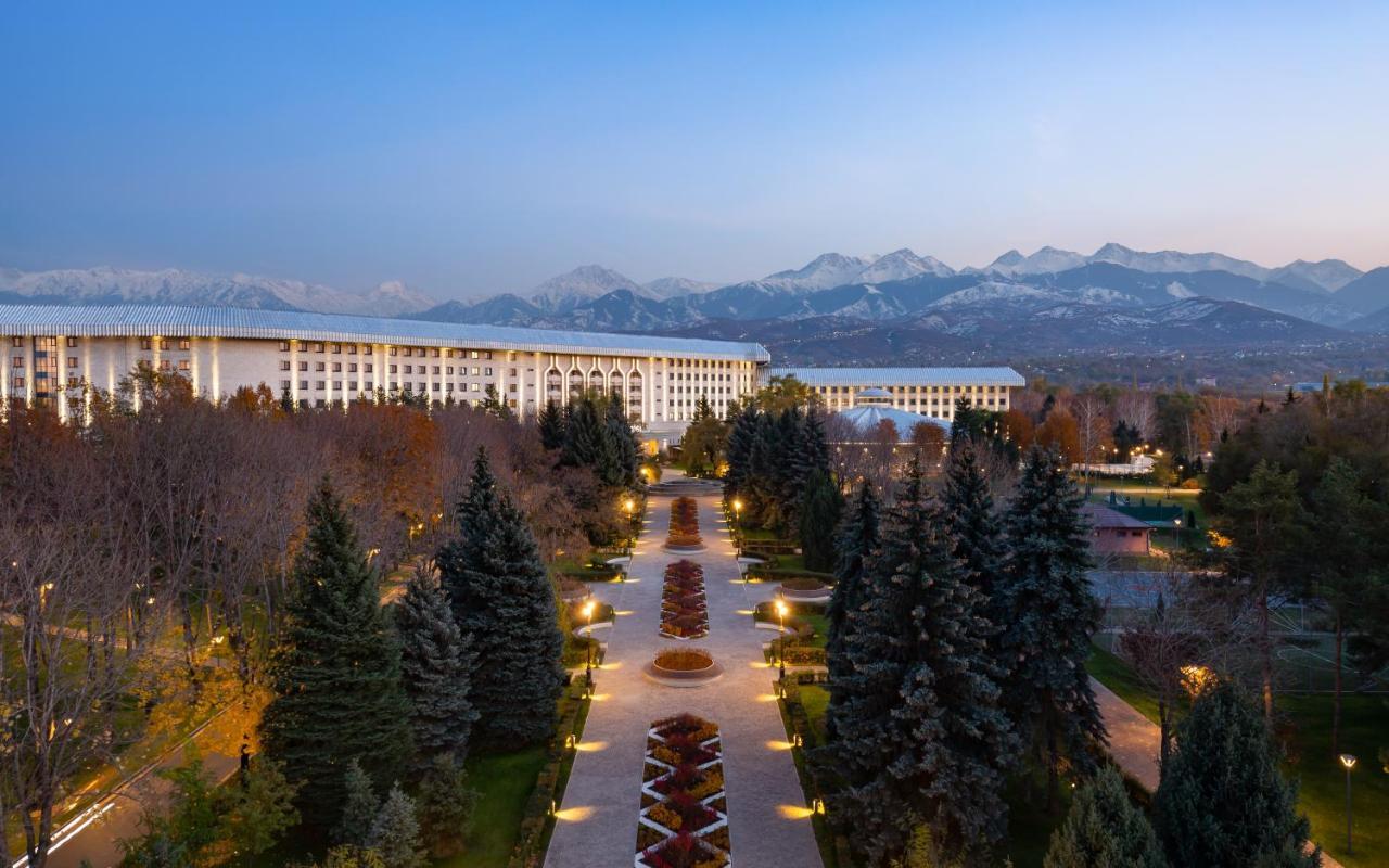 Swissôtel Wellness Resort Alatau Almaty Exterior foto The Olympic Park